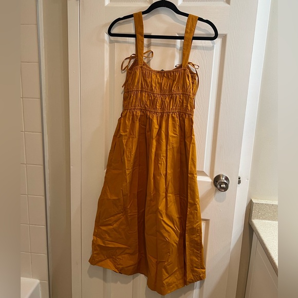 Orange midi dress - Picture 3 of 4